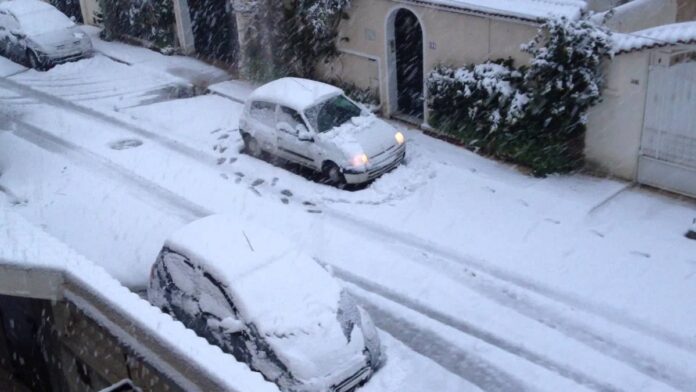 Des chutes de neige sur les reliefs de l’Ouest à partir d’aujourd’hui Pre%CC%81visions-me%CC%81te%CC%81o-pluies-et-neige-au-rendez-vous-dans-ces-wilayas-696x392