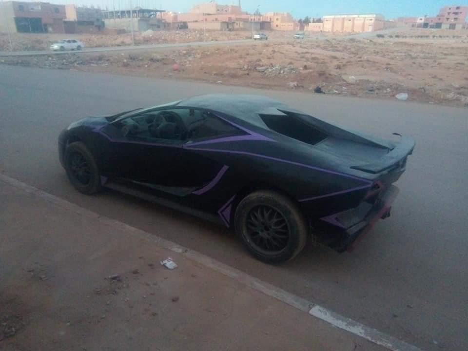 Un Algérien fabrique une réplique de Lamborghini Aventador