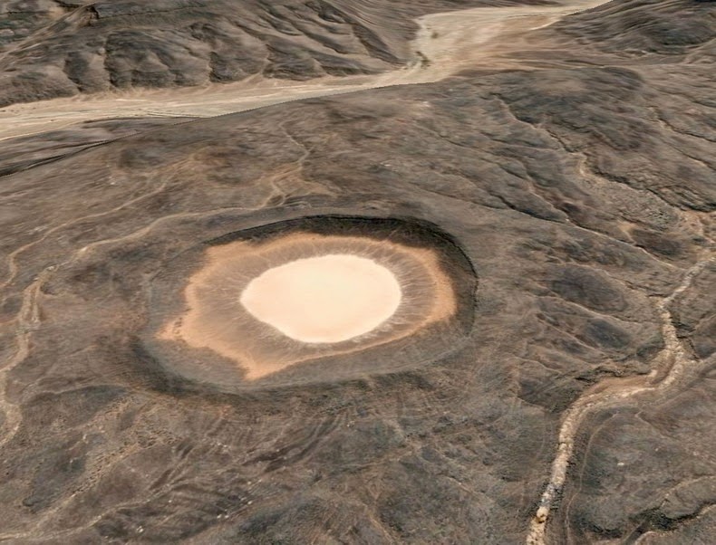 Quatre des plus beaux cratères météoritiques du monde sont en Algérie 5 Crate%CC%80res de Amguid