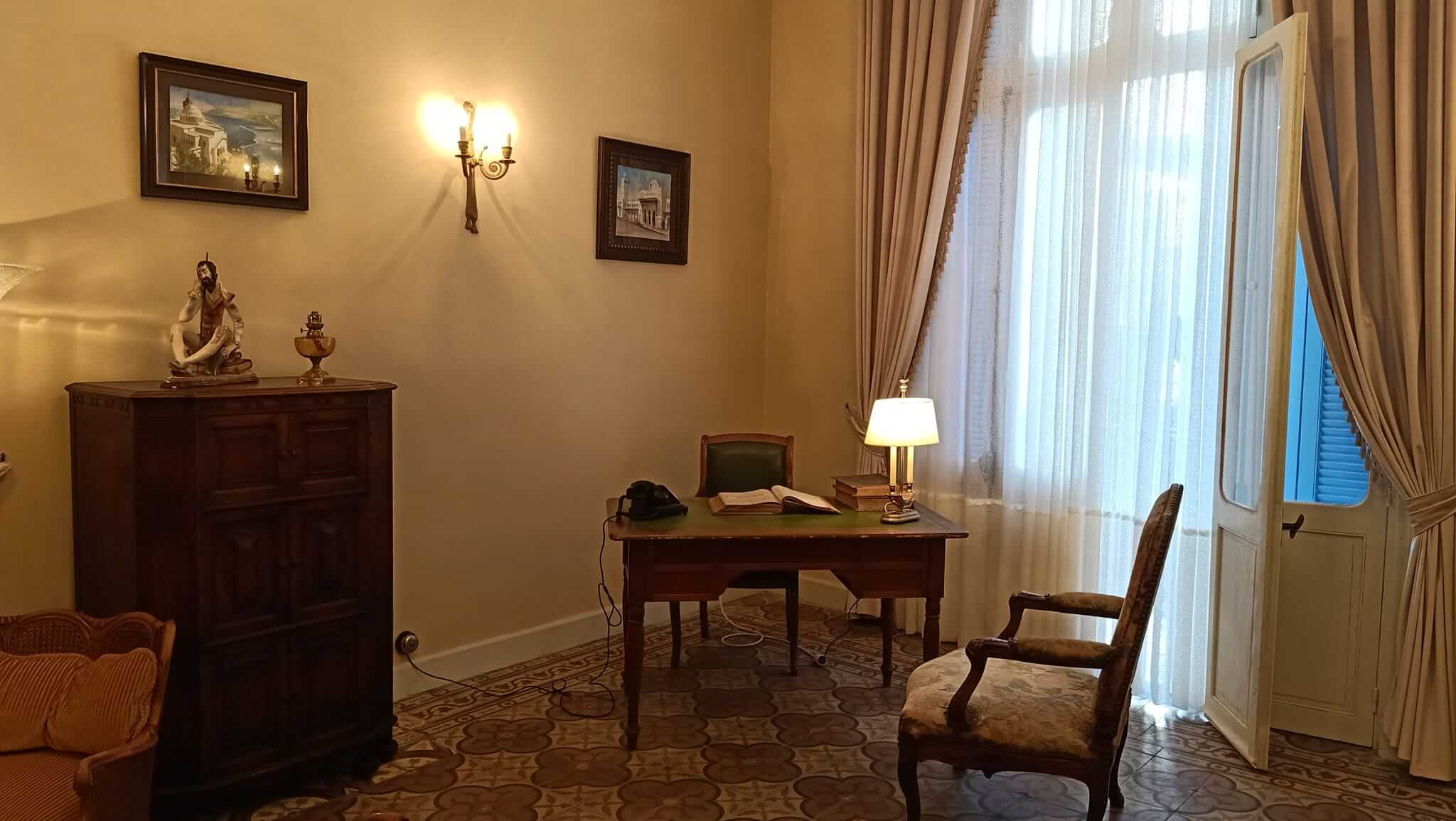 Le musée Yves Saint Laurent ouvres ses port à Oran mais à quel prix 2 A%CC%80 Oran la maison natale dYves Saint Laurent pre%CC%82te a%CC%80 rec%CC%A7oit ses premiers visiteurs PHOTOS 2