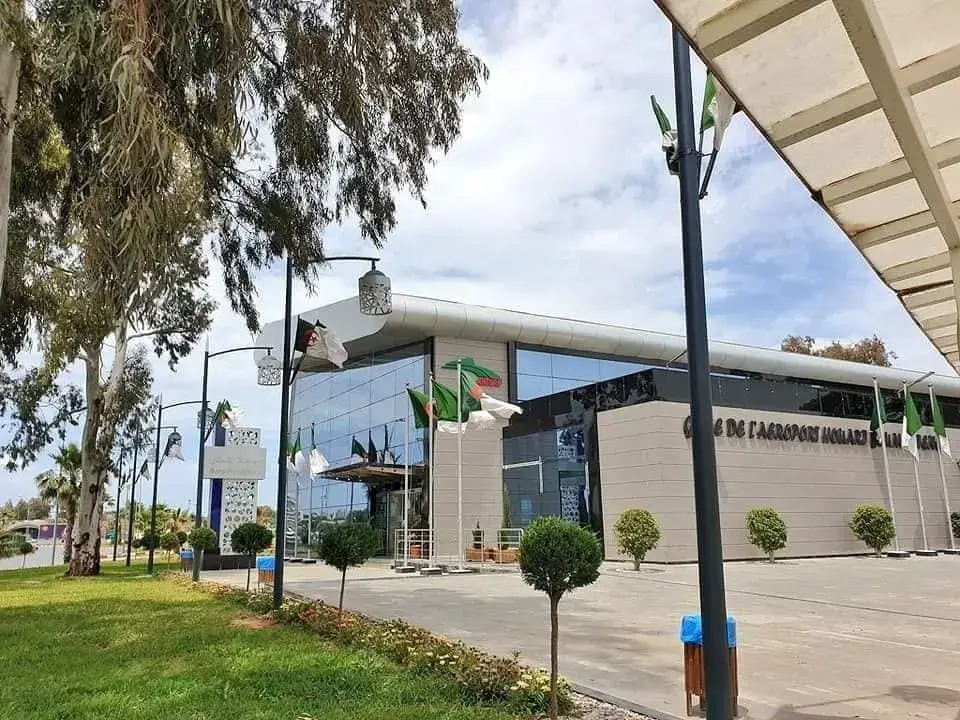 Découvrez la nouvelle station de train de l'Aéroport International d'Alger (PHOTOS) 2 De%CC%81couvrez la nouvelle station de train de lAe%CC%81roport International dAlger PHOTOS 1