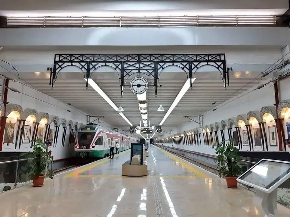 Découvrez la nouvelle station de train de l'Aéroport International d'Alger (PHOTOS) 5 De%CC%81couvrez la nouvelle station de train de lAe%CC%81roport International dAlger PHOTOS 3