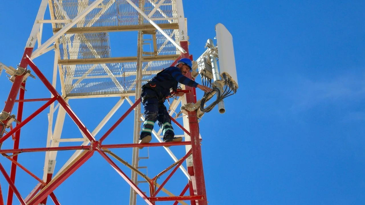 WSIS Photo Contest 2025 : un technicien algérien au sommet, une photo au firmament 2 WSIS Photo Contest 2025